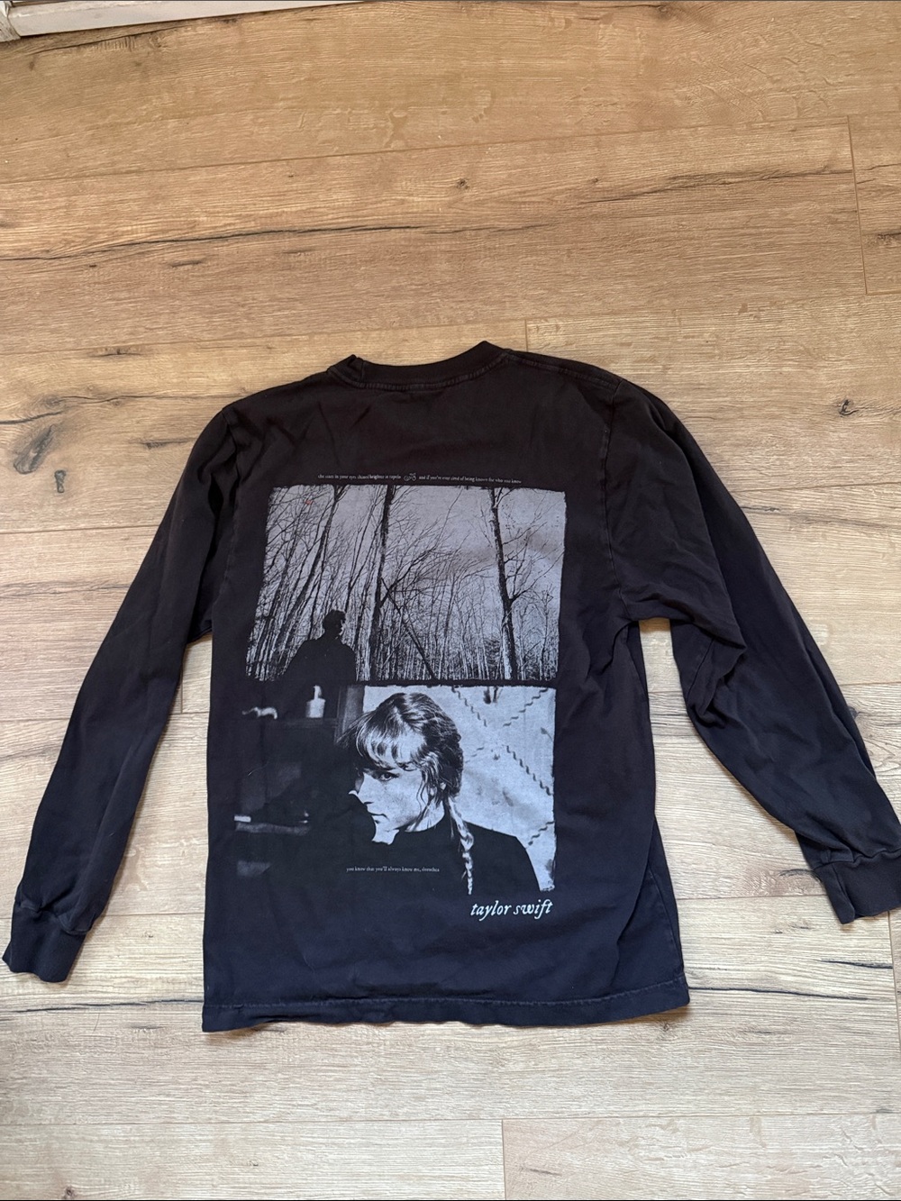 Taylor Swift Black Long-Sleeve Back-Graphic Tee Evermore sz small shirt ts